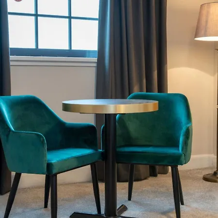 Argyle Hotel, Bw Signature Collection