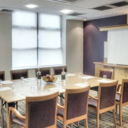 Express - - Ctr Riverside By Ihg Glasgow