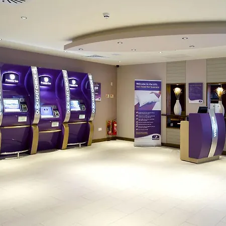 Premier Inn Glasgow City - Buchanan Galleries 3*