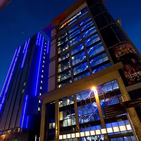 Ξενοδοχείο Premier - Buchanan Galleries 3*