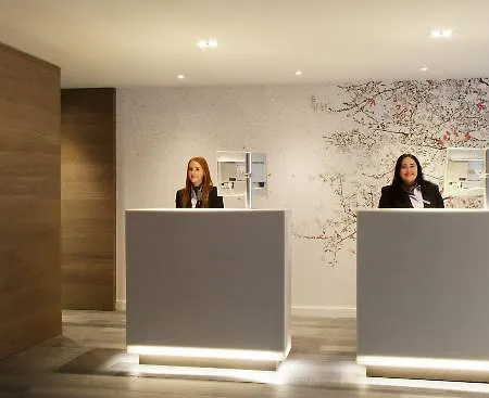 Hotel Apex Of 4*