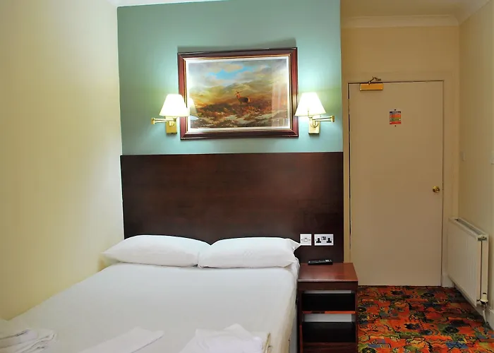 Rennie Mackintosh - Station 3*