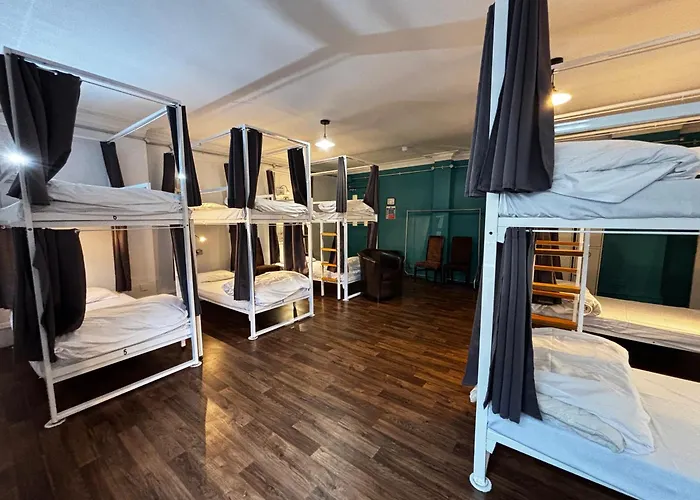 Hotel Safestay Charing Cross 3*