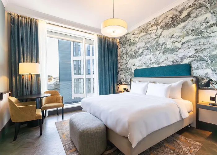 Radisson Blu Hotel, 4*