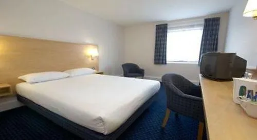 Отель Travelodge Airport Глазго