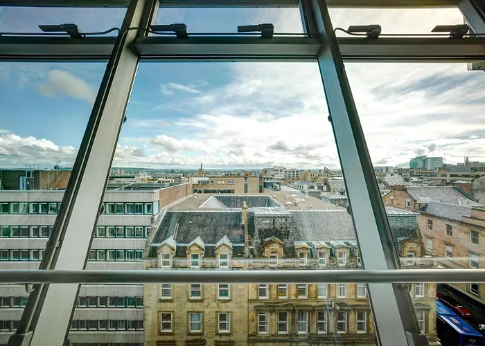 Apex Of 4* Glasgow