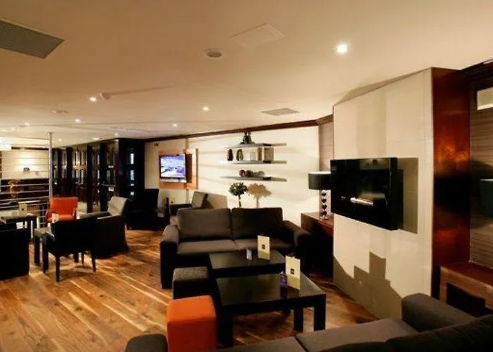 Leonardo West End Glasgow