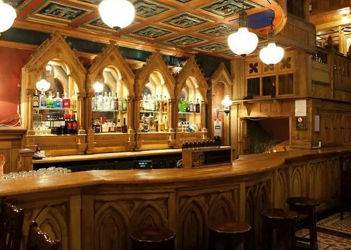 卡尔顿乔治酒店 4*