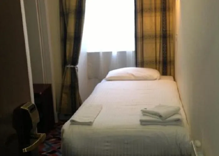 Rennie Mackintosh - Station Szálloda 3*