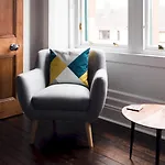 Beautiful, Traditional 2 Bed Flat W Free Parking - Pass The Keys 글라스고