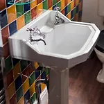 Beautiful, Traditional 2 Bed Flat W Free Parking - Pass The Keys 아파트 글라스고