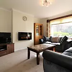 Signature - Dumbreck House Glasgow