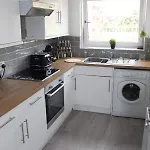 2 Bedroom At Secc Hydro Free Parking Lägenhet *
