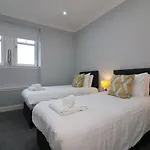 Signature - Greenlees Clubhouse Apartment *