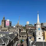 Principal - Merchant