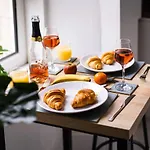 Cheerful 2 Bedroom Homely Apartment, Sleeps 4 Guest Comfy, 3x Double Bed, Parking, Free Wifi, Suitable For Business, Leisure Guest,glasgow, West End, Near Centre, Perfect For Common Wealth Games 2026 Γλασκώβη