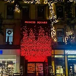 Executive Triplex House, 3 Bedroom 3 Bathrooms 1 Living Kitchen - Huge Terrace For Master Bedroom - Private E Parking Lez Congestion Zone Free - Garden - 5 Mins Drive To Centre Station