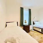 Prázdninový dům Millerston House Glasgow