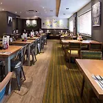 Premier Braehead Hotel