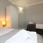 Signature - Moss View Apartment *