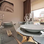 Signature - Morrison House Apartmán *