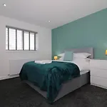 Signature - Railway House 5 Bed