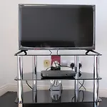 Cozy Off Road 2 Bedroom With Free Wi-fi And Private Parking