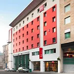 Ibis Centre - Sauchiehall St Hotel 3*