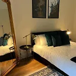 アパート Victorian 3 Bedroom Main Door Flat, King Size Beds , Large *