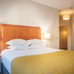 بريميير سويتس بلاس باث ستريت شقة