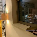 Designer Penthouse With Riverviews - G1 Centre, 3 Bedrooms, 2 Bathrooms, 1 Living / Kitchen. Full Floor, Wrap Around Terrace, Panoramic Views, Off Station / Buchanan Street 公寓