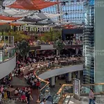 Designer Penthouse With Riverviews - G1 Centre, 3 Bedrooms, 2 Bathrooms, 1 Living / Kitchen. Full Floor, Wrap Around Terrace, Panoramic Views, Off Station / Buchanan Street شقة