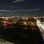 Designer Penthouse With Riverviews - G1 Centre, 3 Bedrooms, 2 Bathrooms, 1 Living / Kitchen. Full Floor, Wrap Around Terrace, Panoramic Views, Off Station / Buchanan Street شقة