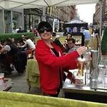 Designer Penthouse With Riverviews - G1 Centre, 3 Bedrooms, 2 Bathrooms, 1 Living / Kitchen. Full Floor, Wrap Around Terrace, Panoramic Views, Off Station / Buchanan Street شقة *