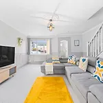 I'm Your Host - Bridgeton House *