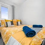 I'm Your Host - Bridgeton House Glasgow