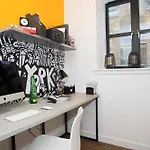 Modern Living At Riverside In The Heart Of * Glasgow