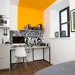 Apartment Modern Living At Riverside In The Heart Of