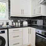 Rotherwood * Glasgow