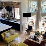 Stunning 3 Bedroom Victorian Near Pollok Country Park * Glasgow
