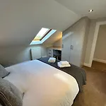 Principal - West End