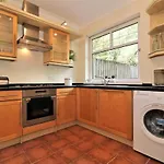 Signature - Lincoln View * Glasgow