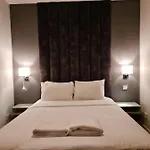 Aparthotel Vcity