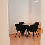 Διαμέρισμα Royal Chambers Serviced *