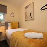 Signature - Shield House * Glasgow