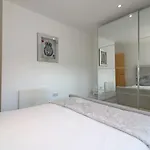 Glas Go Executive 2-bedroom Near Ovo Hydro Free Parking Apartment Glasgow