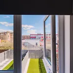 Emirates Aparthouse *