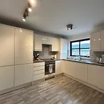 아파트 Principal - Merchant