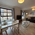 Principal - Merchant 아파트 *