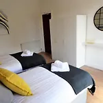 Signature - Langlands House Glasgow